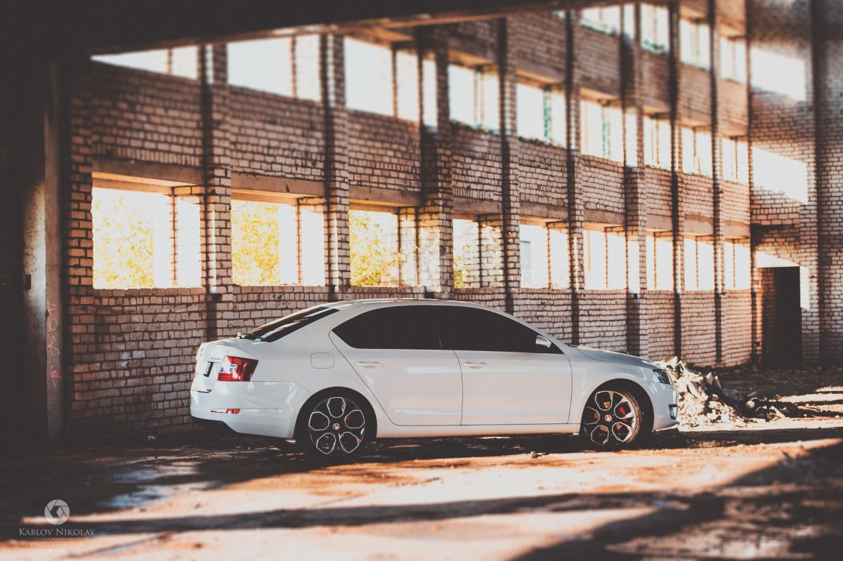 Приора а444кк64