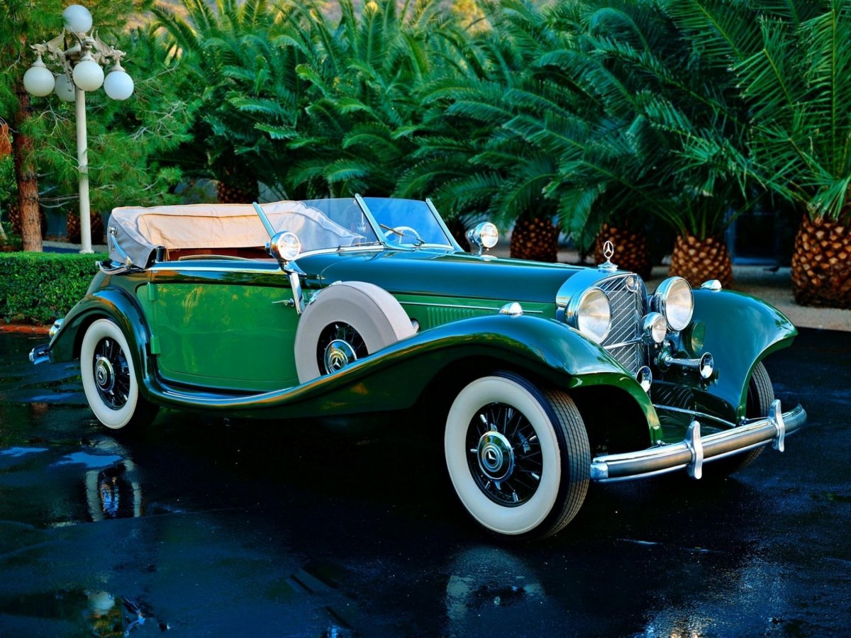 Ретро автомобиль Минерва