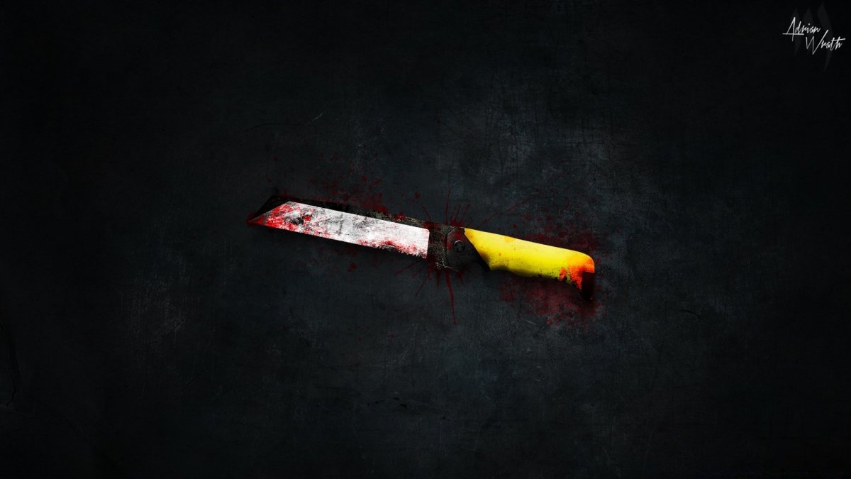 Нож на столе