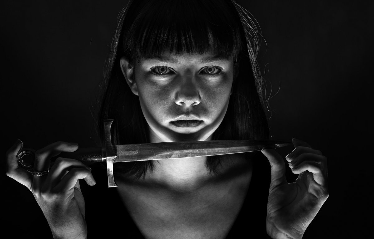 Нож для обоев