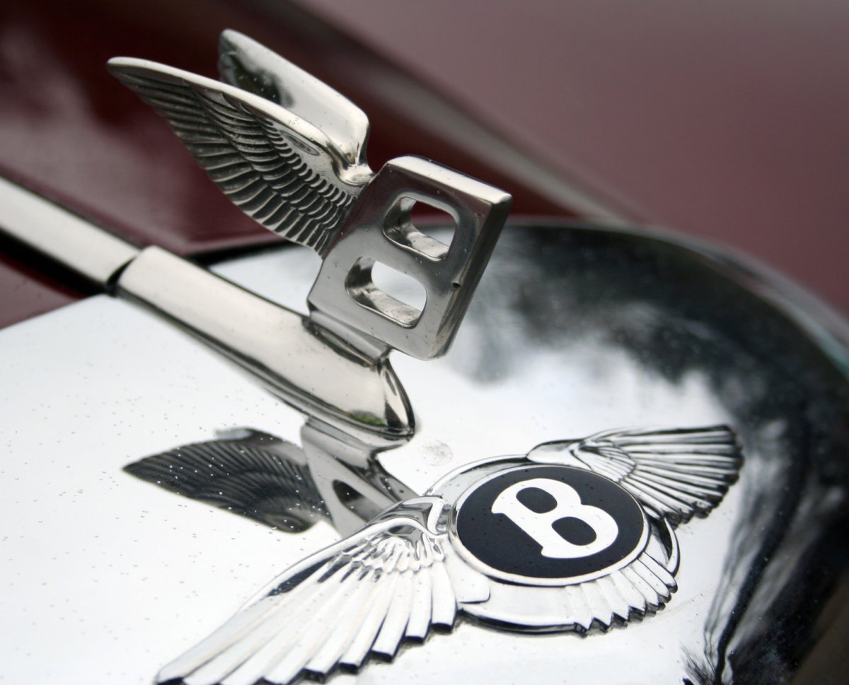 Логотип Maserati Quattroporte Sport gt (m139) '2005–08