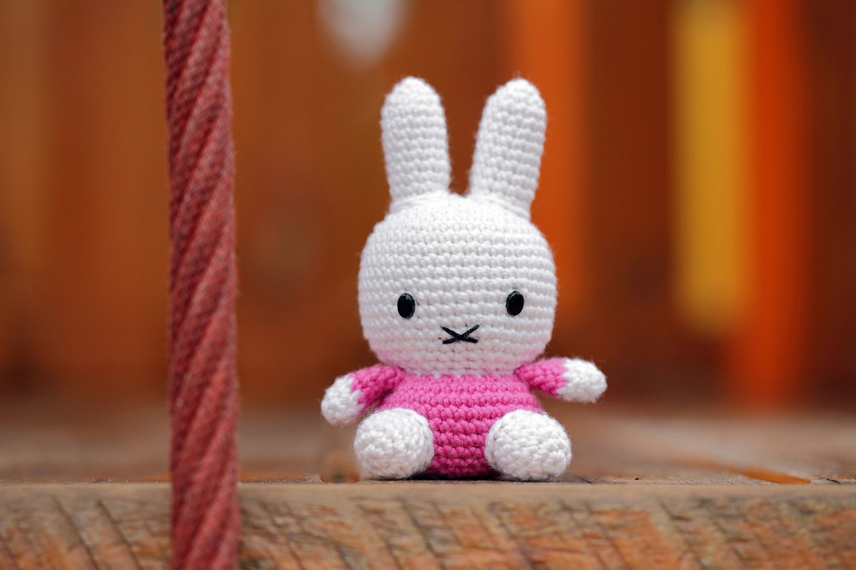 Лапки зайчика крючком