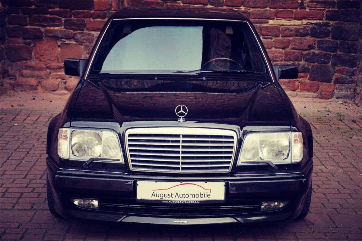 Мерседес Бенц 124