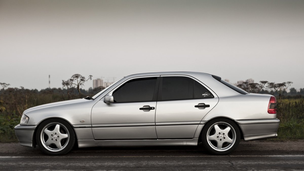 Mercedes c class w202 AMG