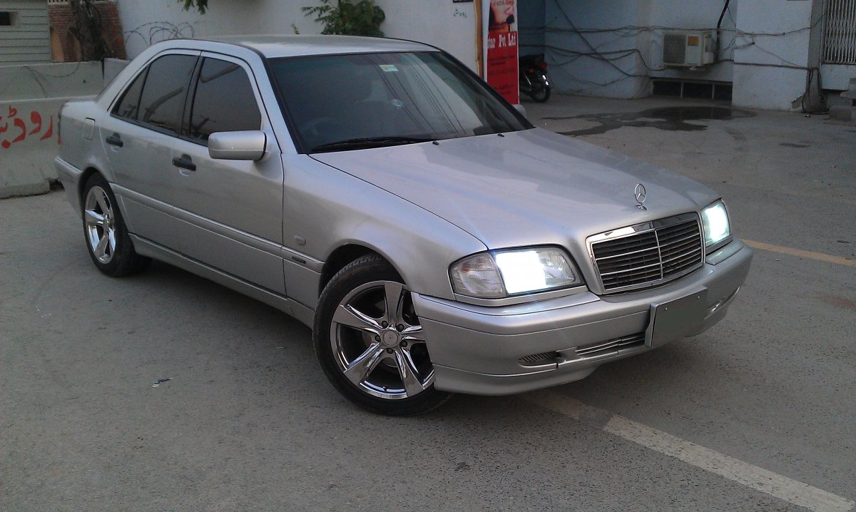 Mercedes Benz c class 1999