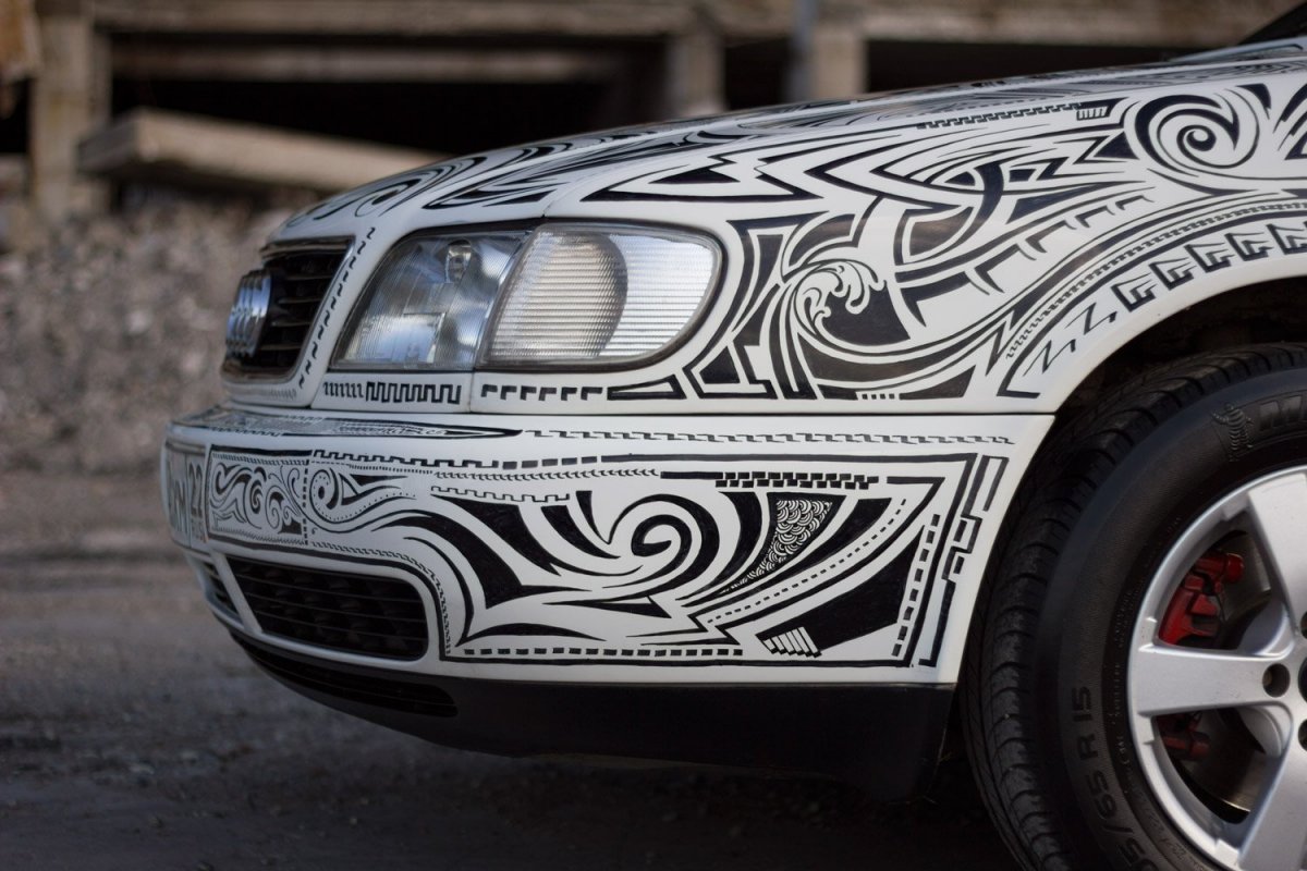 Аэрография на авто орнамент