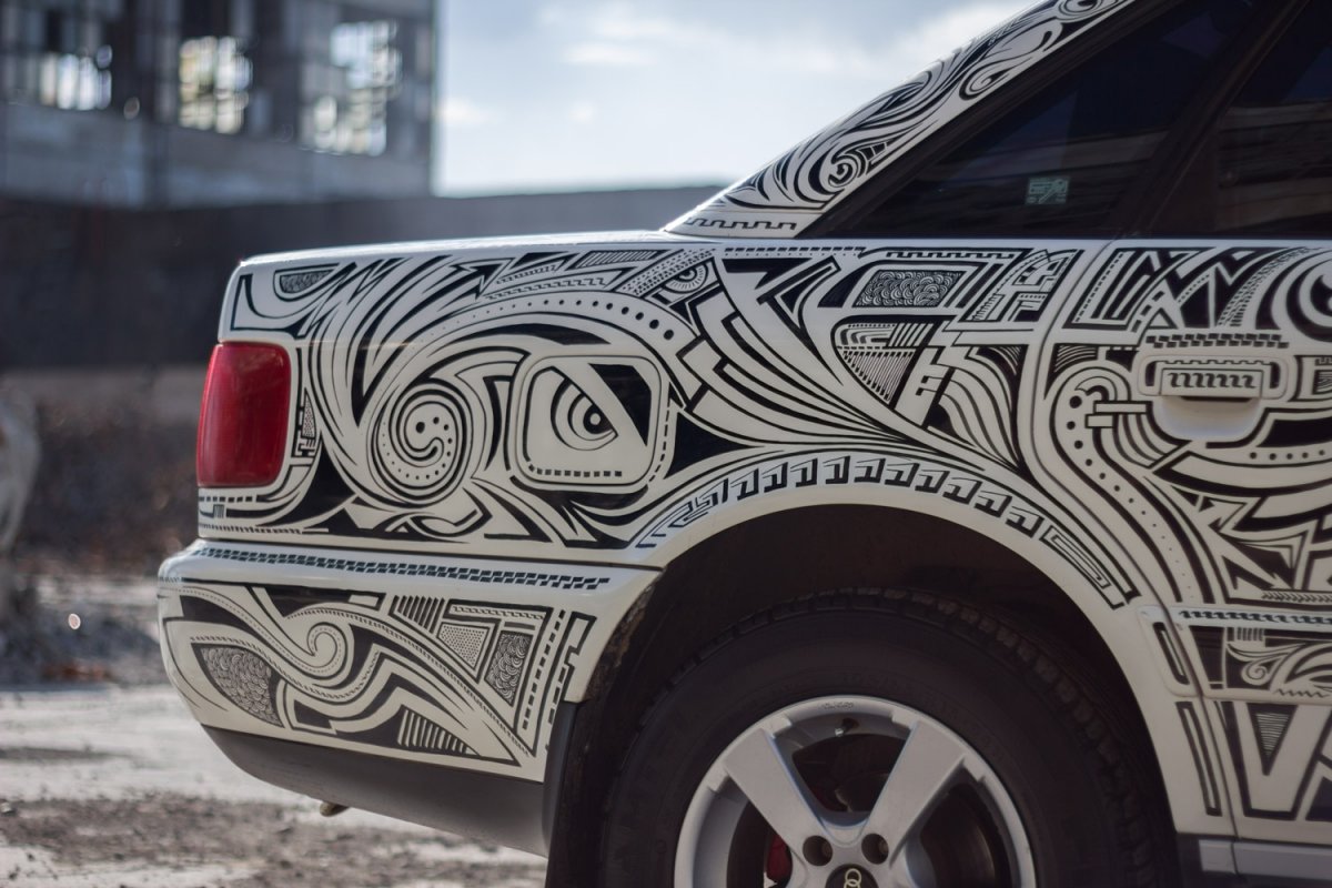 Виниловые наклейки на авто