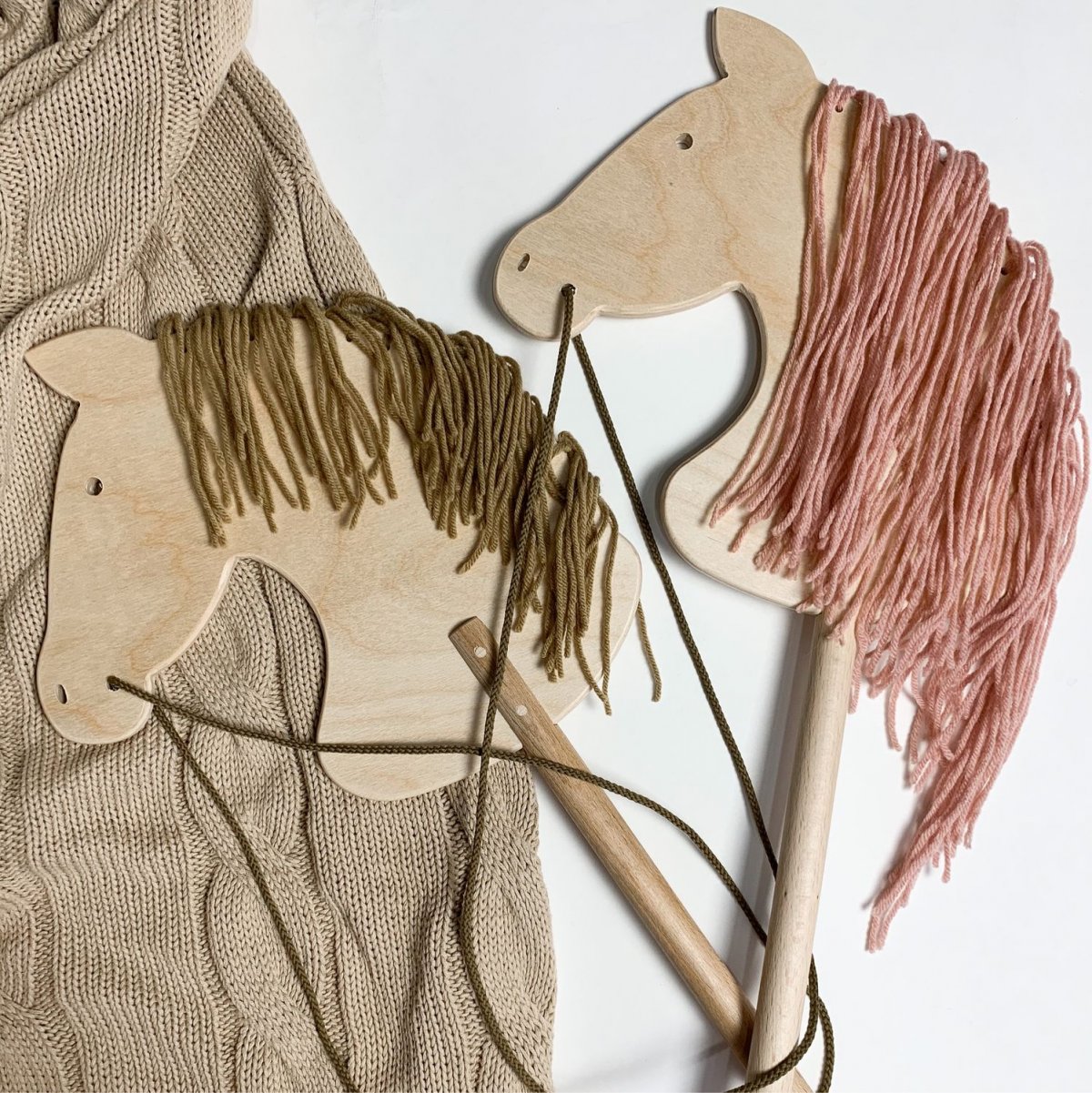 Голова лошади из ткани