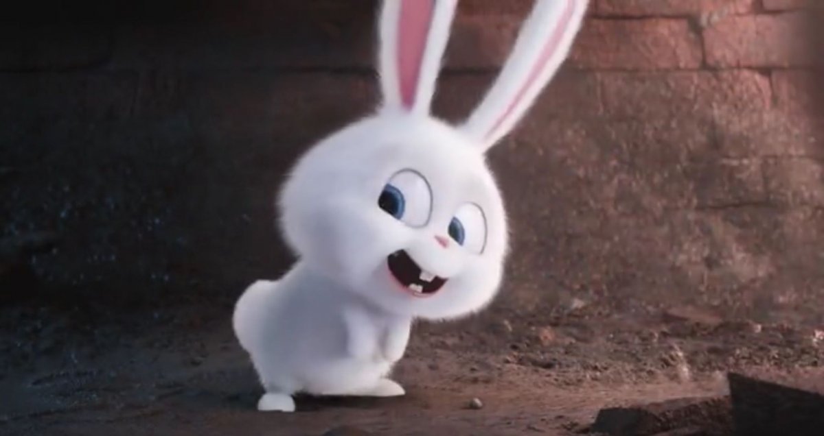 Злой заяц с морковкой