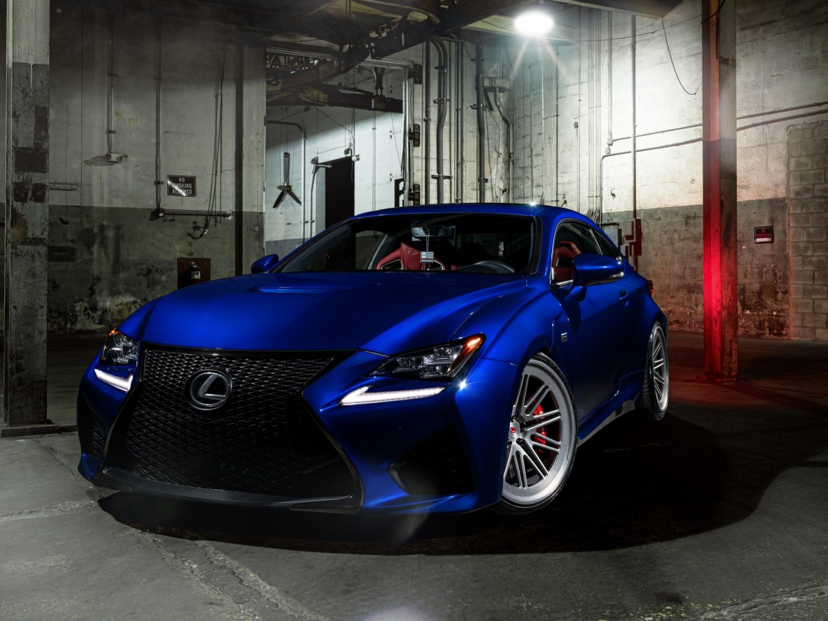 Спортивная синяя Корвет