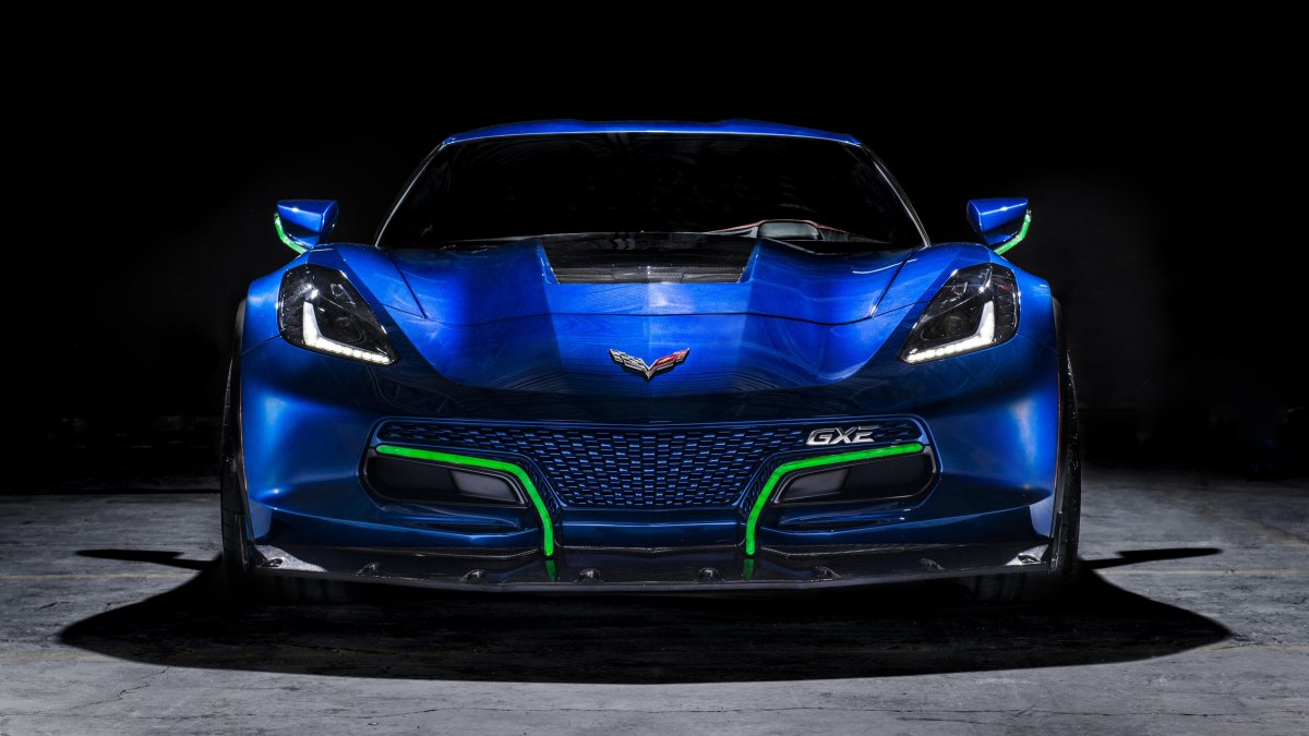 Порше Кайман гоночный