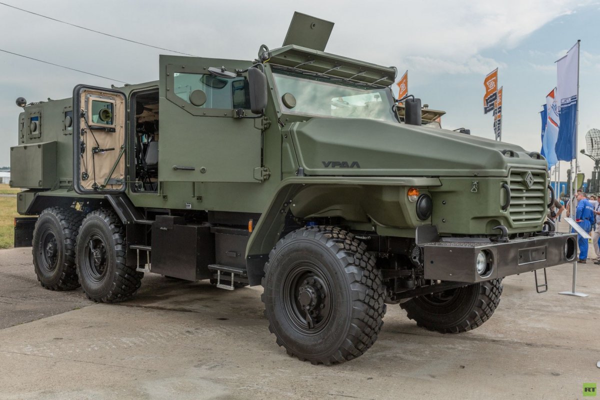 Урал-375 грузовой автомобиль