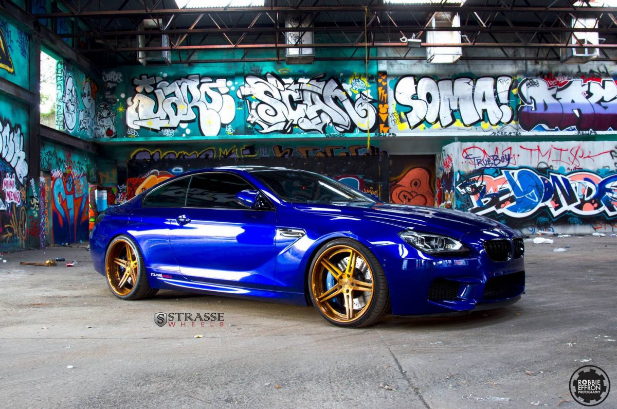 BMW m2 Gold