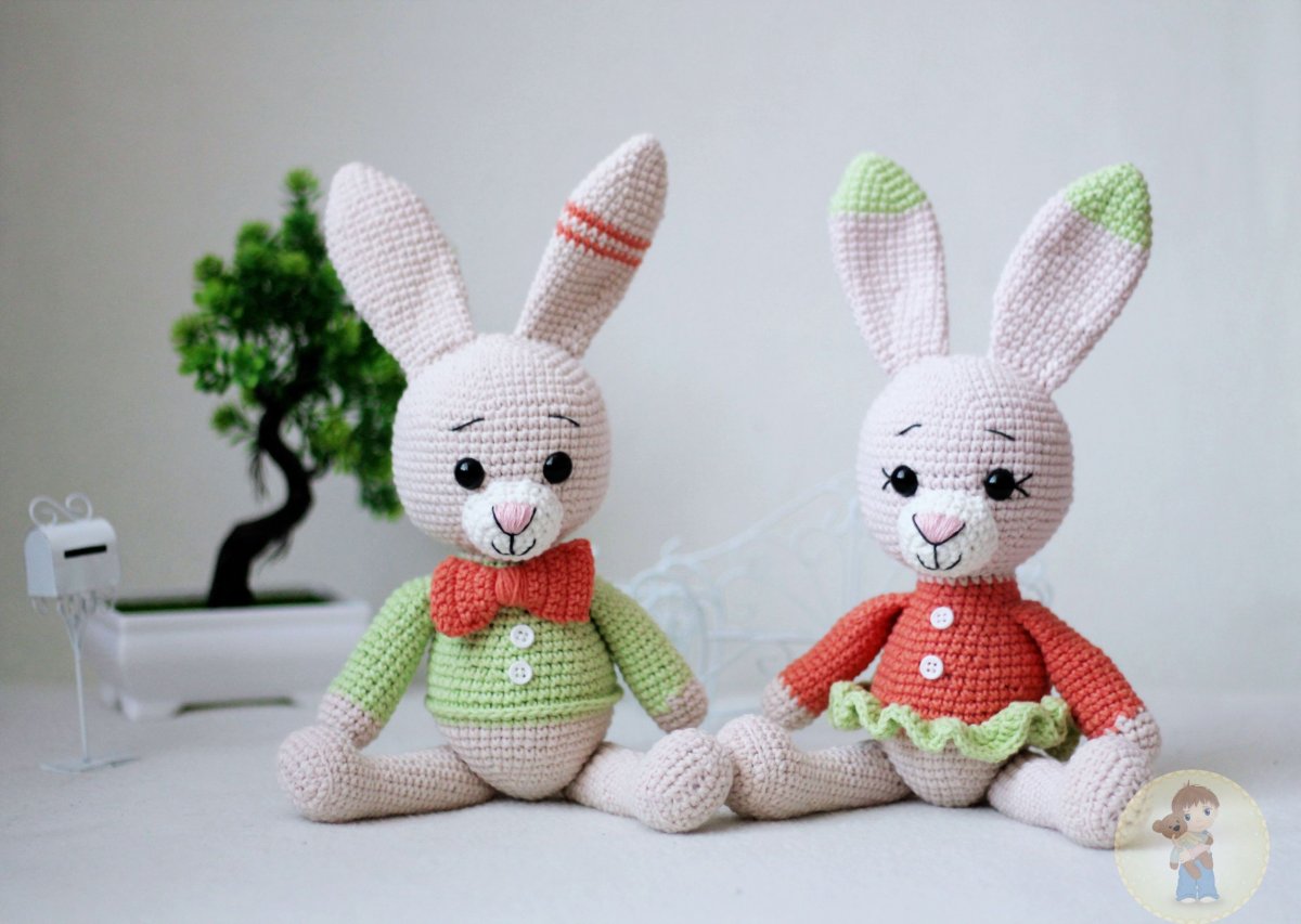 Вязаный заяц