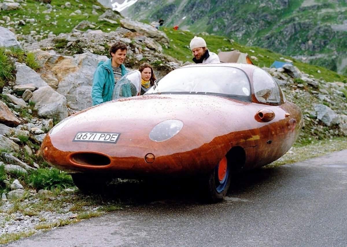 Фото старенького иж2715