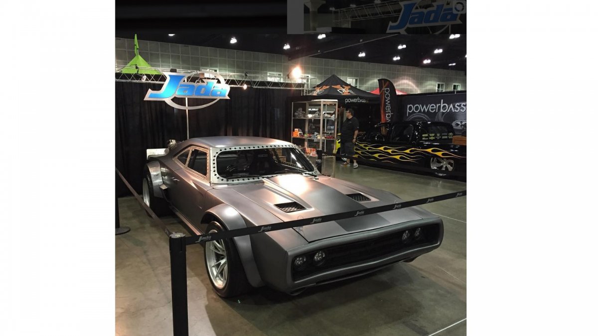 Машина Доминика Торетто из Форсажа 8