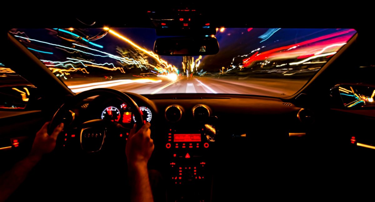 Вид за рулем машины