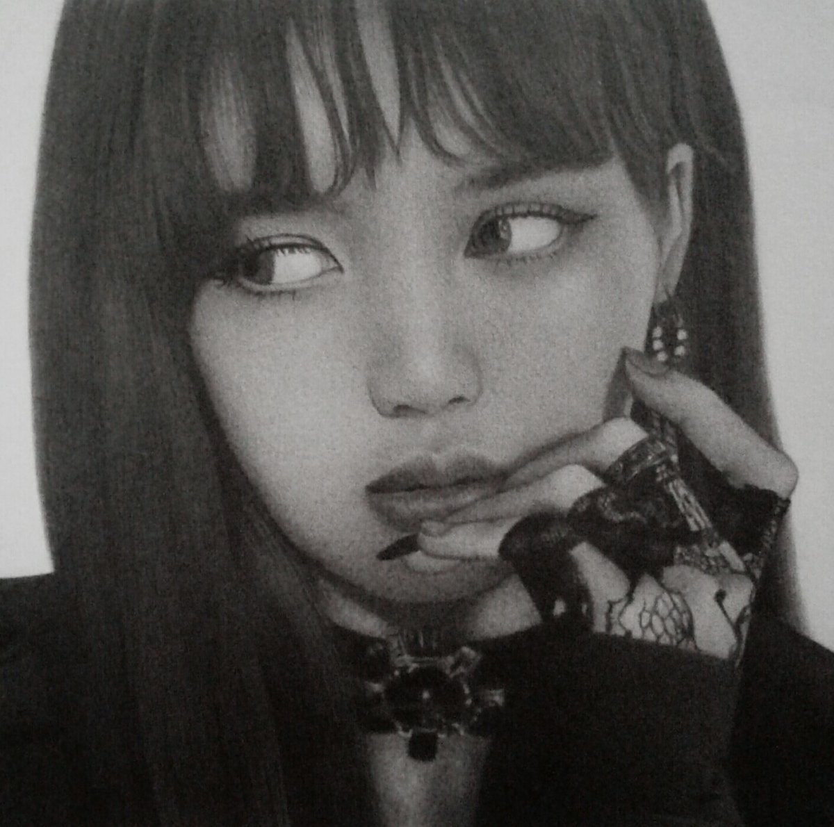 Лалиса Манобан вампир