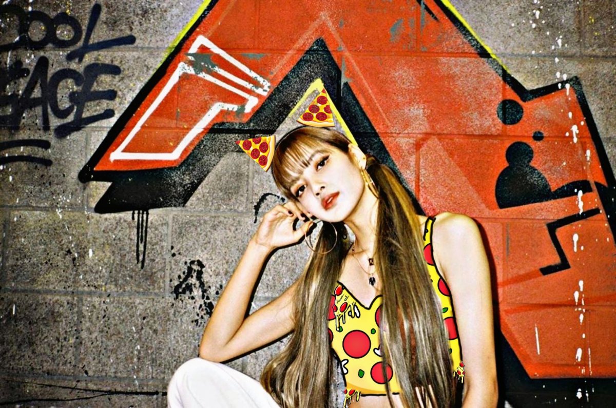 Лиса / Lisa из BLACKPINK