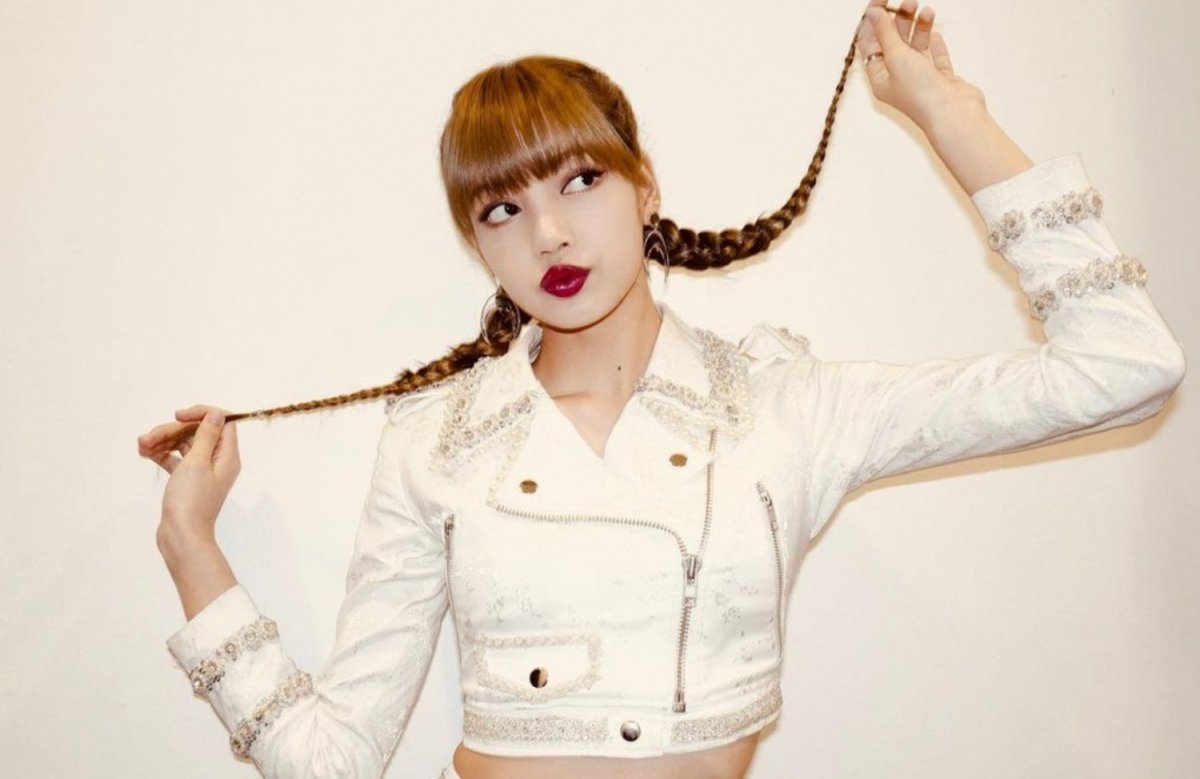Lisa BLACKPINK