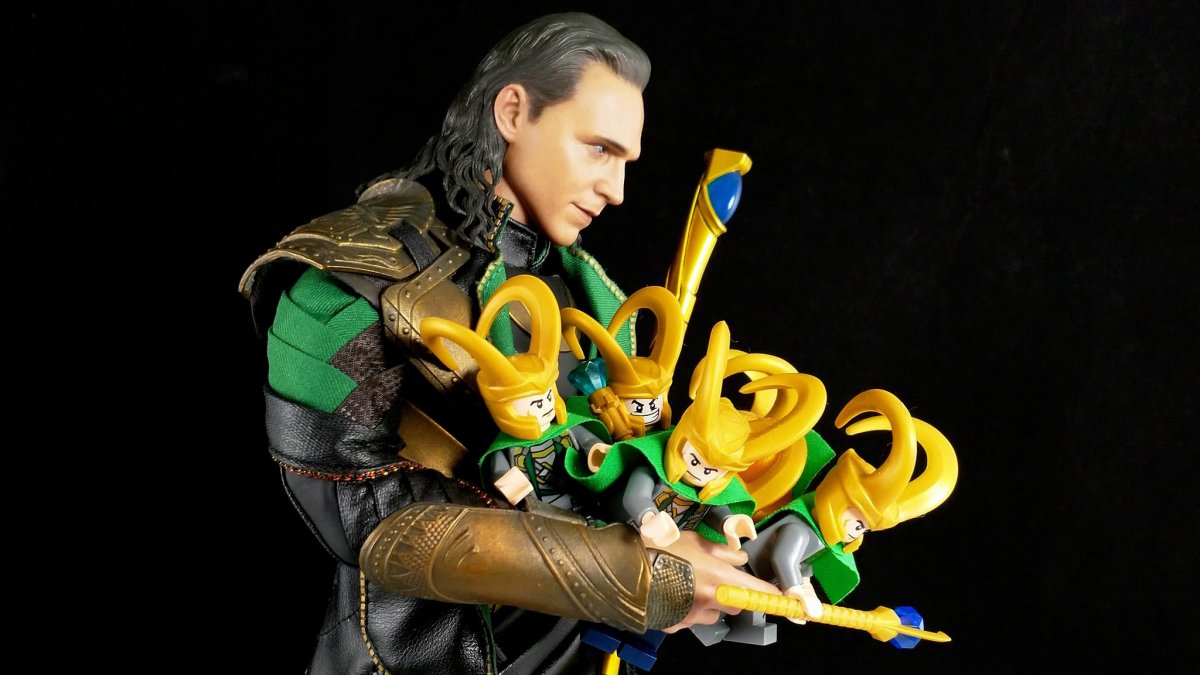 Джек Рассел Локи бобо