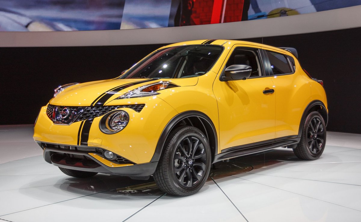 Ниссан Juke Nismo желтый