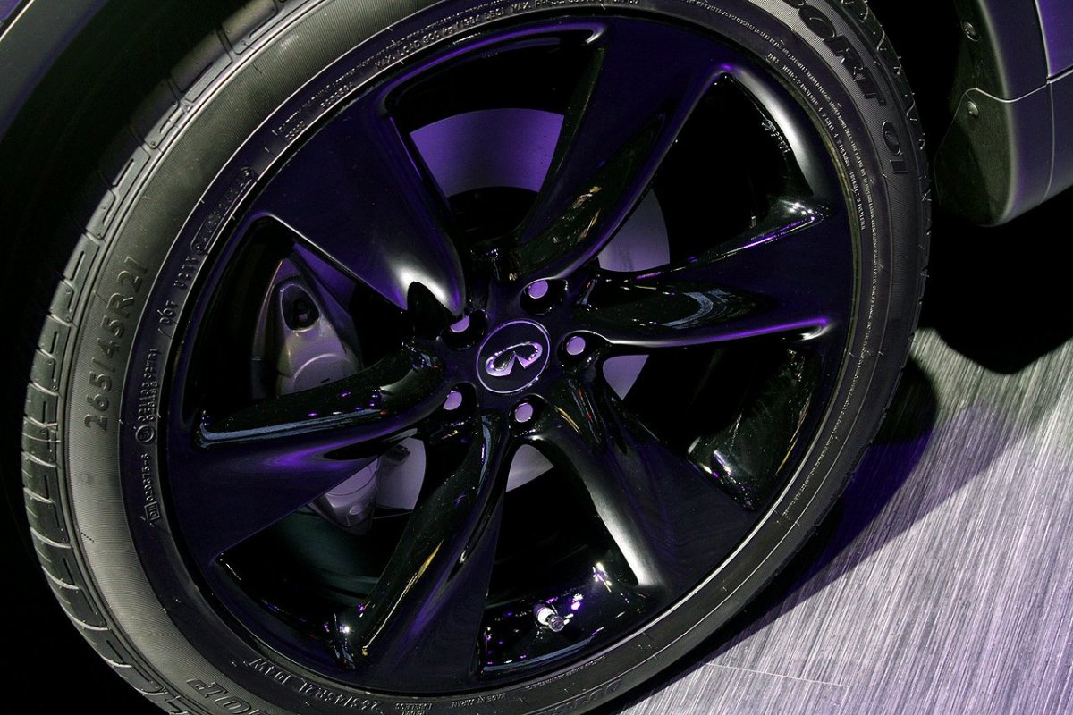 Колеса Infiniti r21 чёрный хром