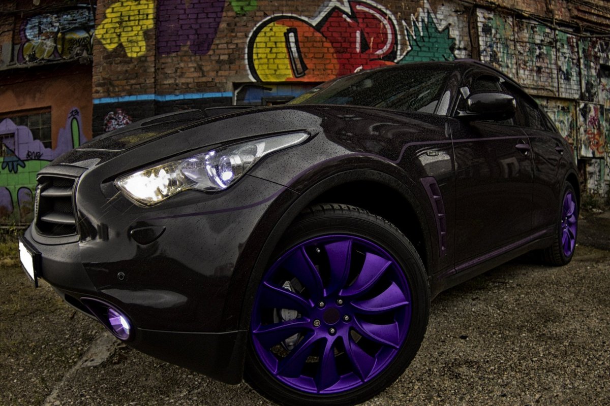 Инфинити qx70 фиолетовый