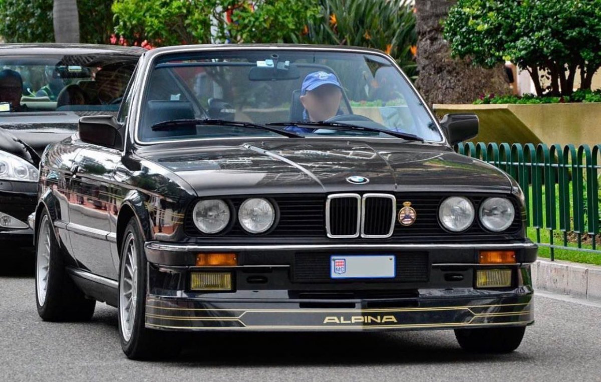 BMW e30 Alpina b6