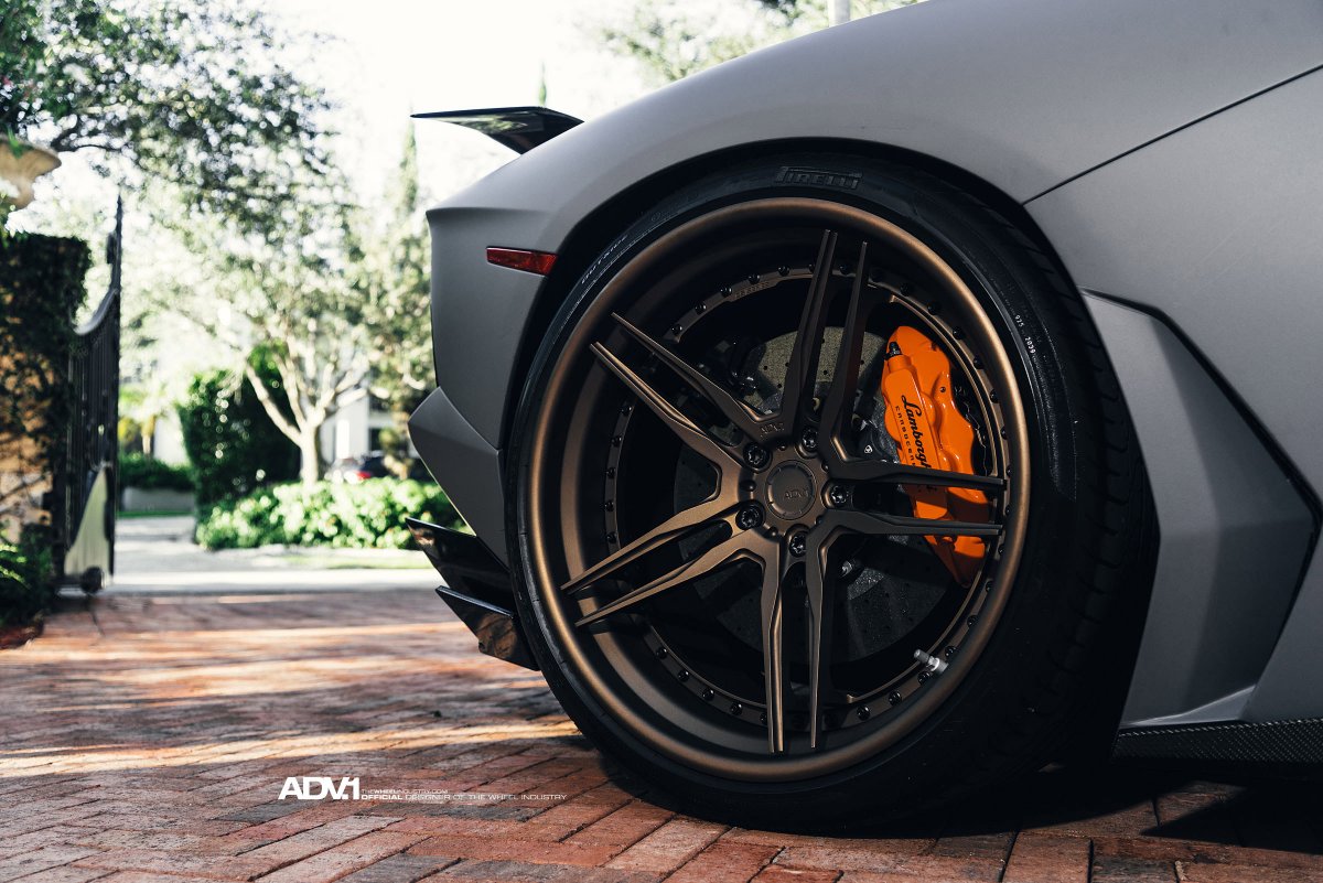 Adv1 Lamborghini Wheels
