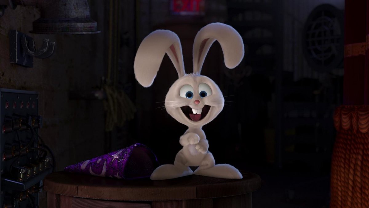 Белый пушистый кролик из мультика