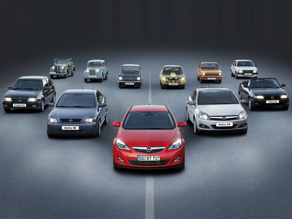 Модельный ряд мерседесов легковой