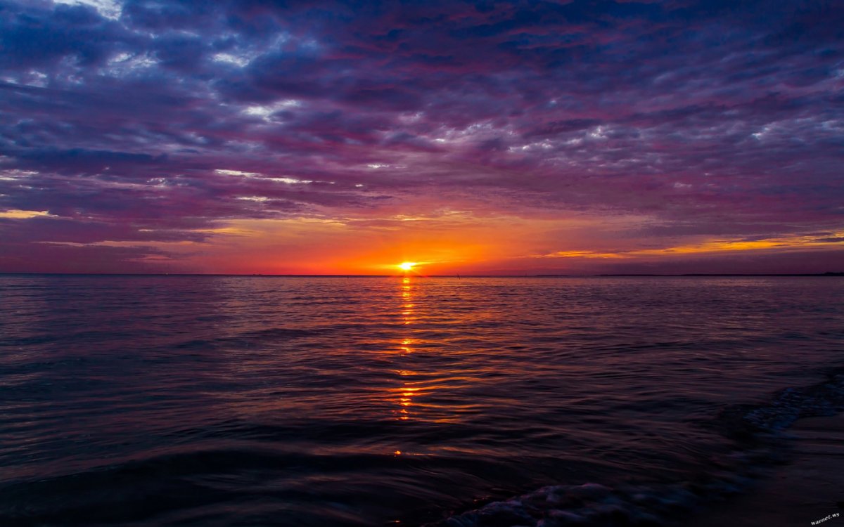 Закат на море