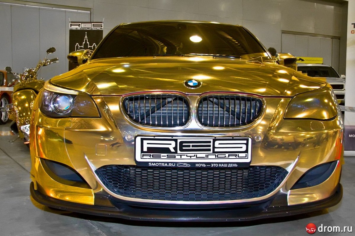 BMW 5 Золотая
