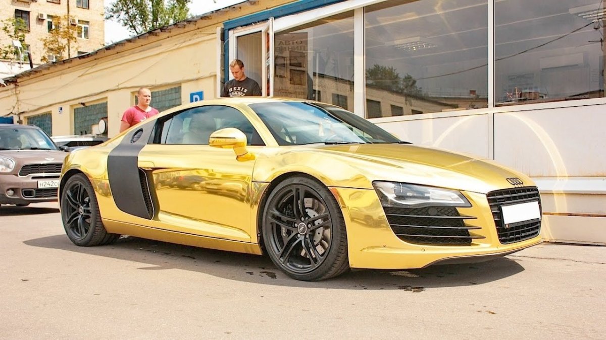 Ауди а7 Золотая