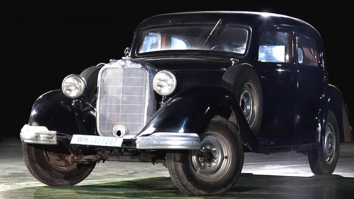 Мерседес 230 Штирлица