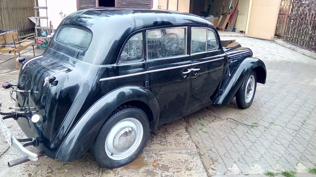 Москвич Штирлиц 401