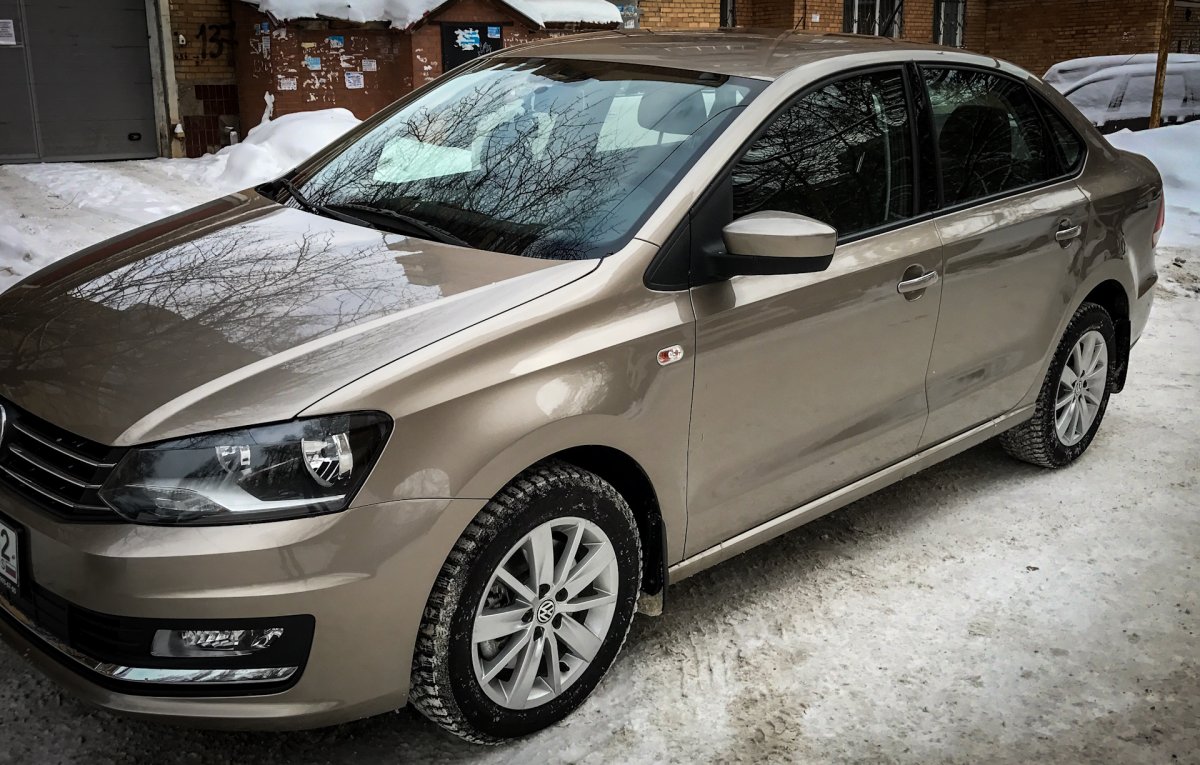 Поло седан Титаниум бежевый