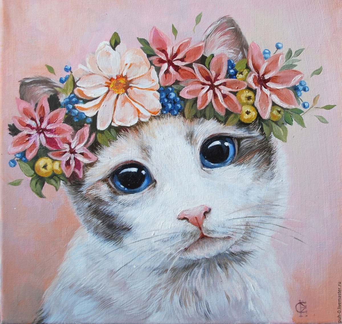 Кошка в венке из цветов