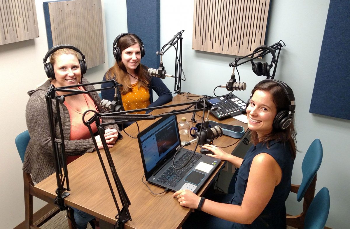 Животные в студии ведущие подкаста