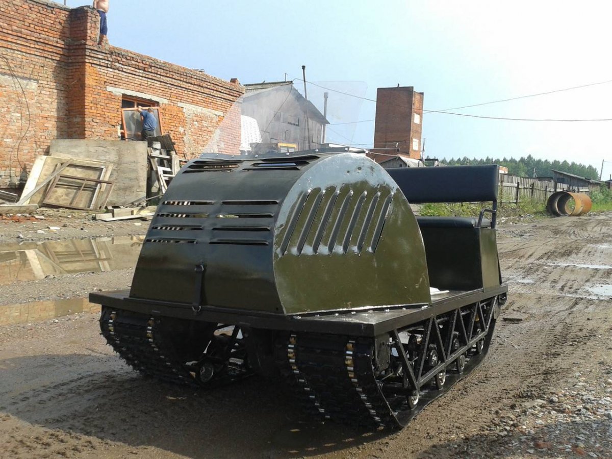 Гусеничный вездеход Быстросъёб