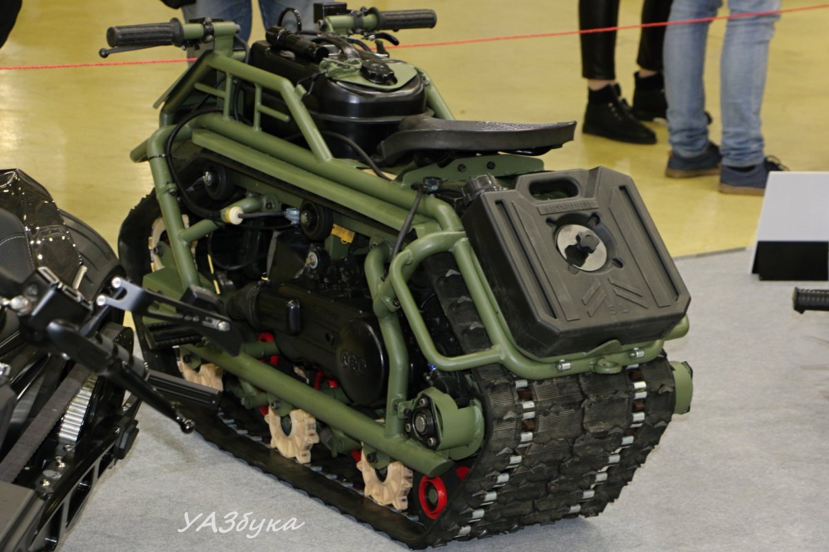 Гусеничный вездеход хомяк