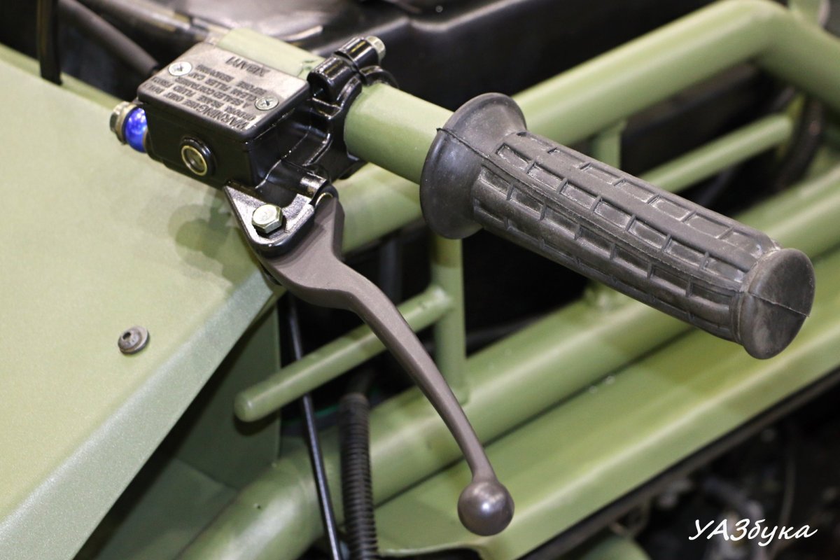 Гусеничный вездеход Юкон