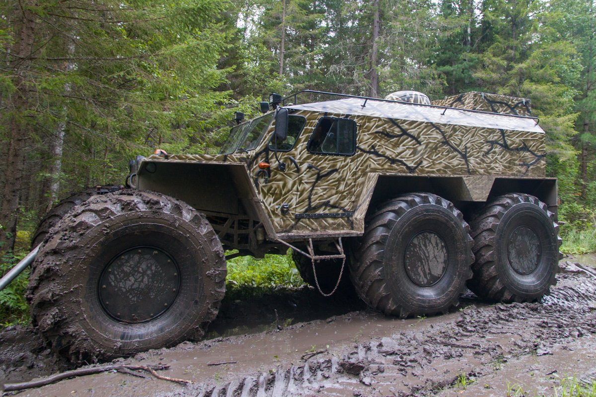 Электровездеход гусеничный