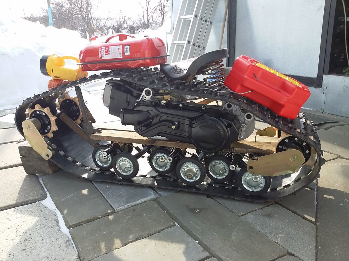 Гусеничный вездеход хомяк