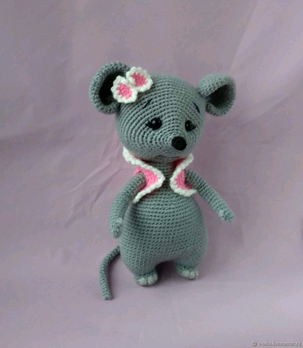 Вязаная мышь