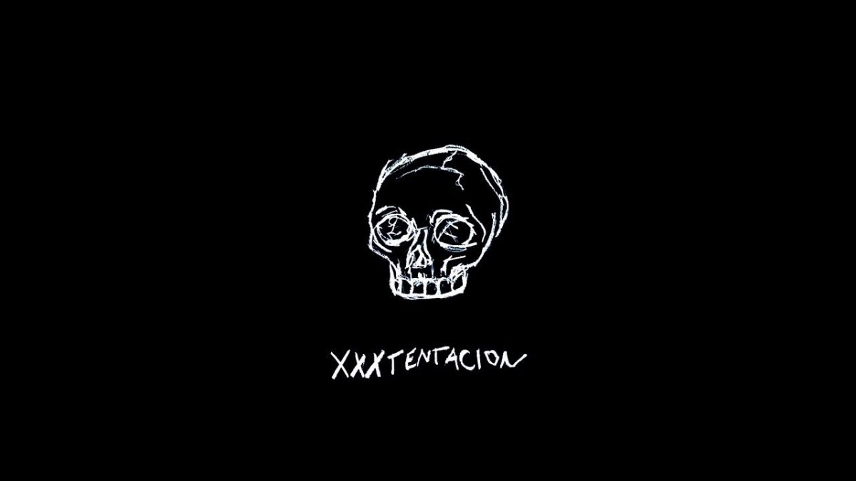 Канеки на черном фоне