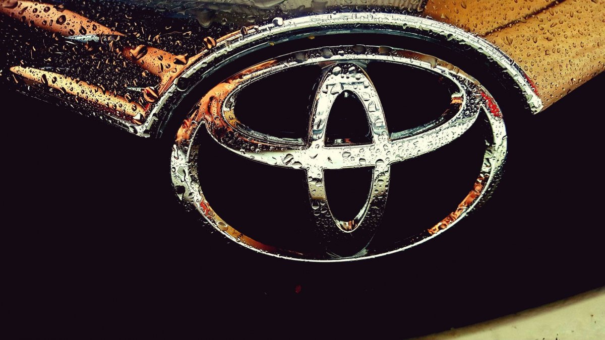 Toyota заставка на рабочий стол
