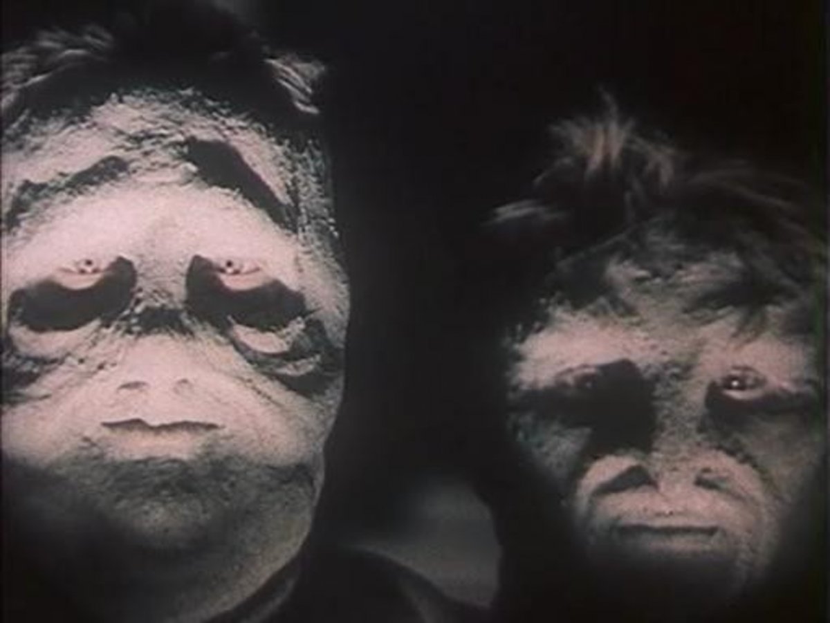 Гостья из будущего фильм космические пираты