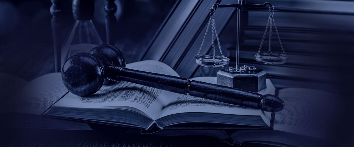 Фемида с развязанными глазами